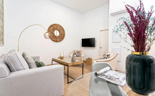 Genteel Home Recaredo