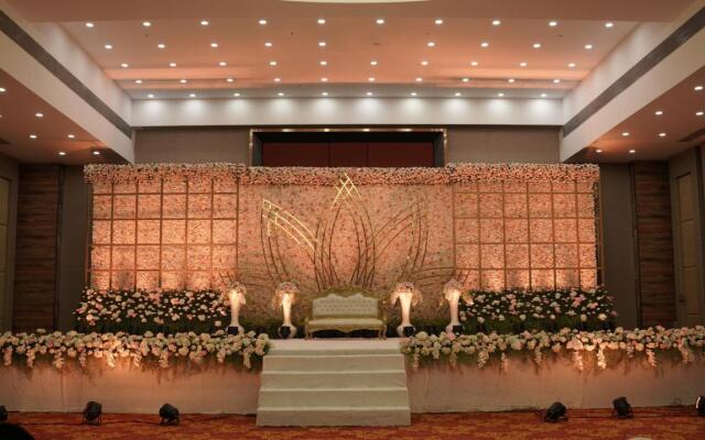 Hotel Tip Top International Pune