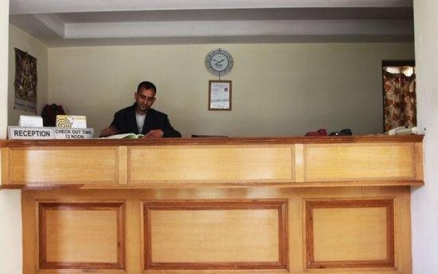 Hotel Rajhans