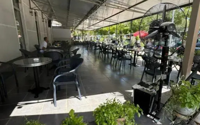 Hotel Kombinat