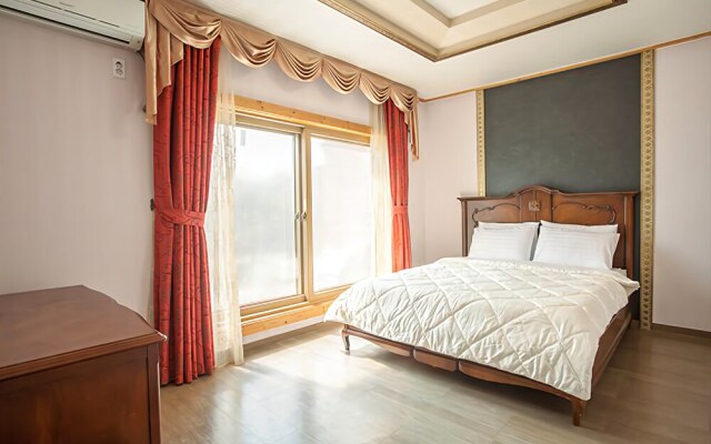 Yangpyeong Sigyekkot Pension