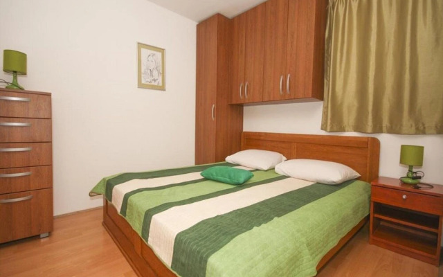 Apartment Lo-mar