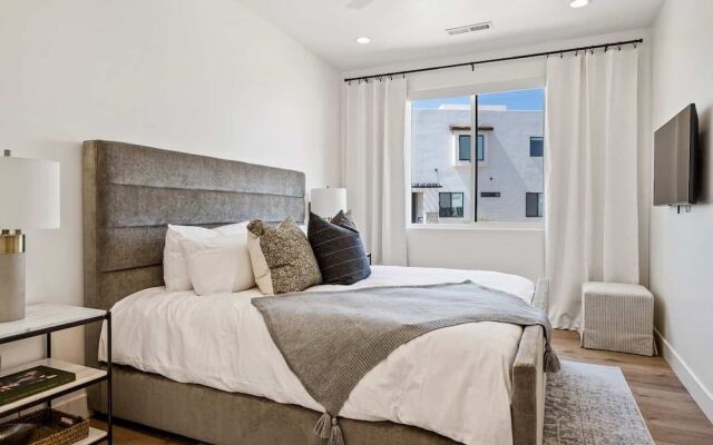 Sun-kissed Retreat 9 Bedroom Home