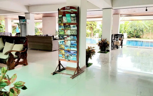 Chaweng Lakeview Condotel