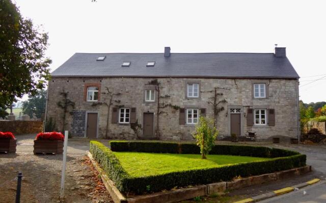 Maison de Charme avec Piscine & Jaccuzzi ( 14 rue haute Crupet )