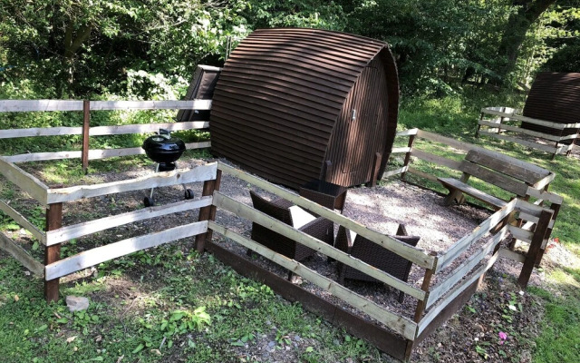 Edinburgh Cabin Camping