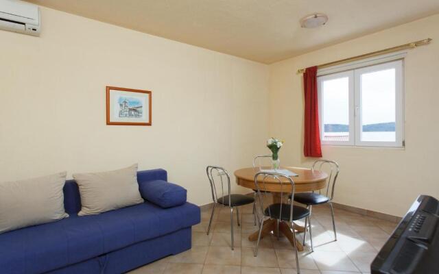 Apartments Alajbeg