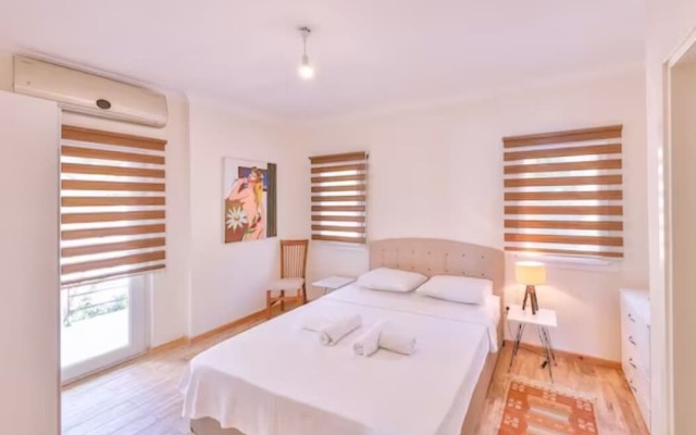 Fly Inn Suites Kaş