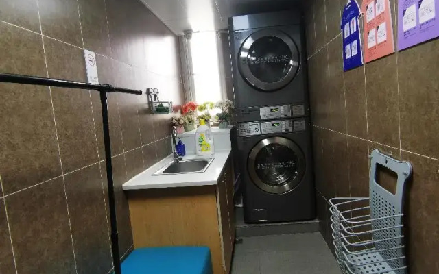 Hanting Hotel (Zhenzhou Jinshui Road 2)