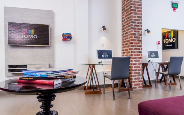 Tomo Hostel