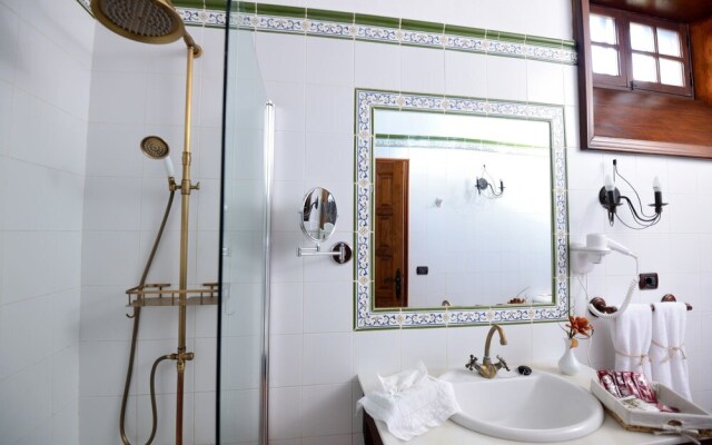 Hotel Rural Finca Sulula