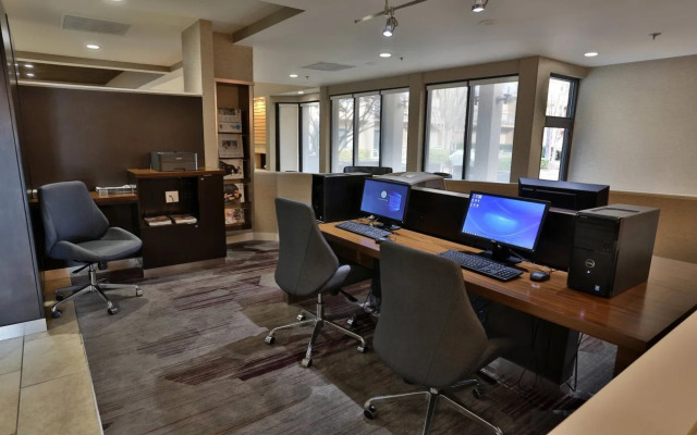 Courtyard Montgomery