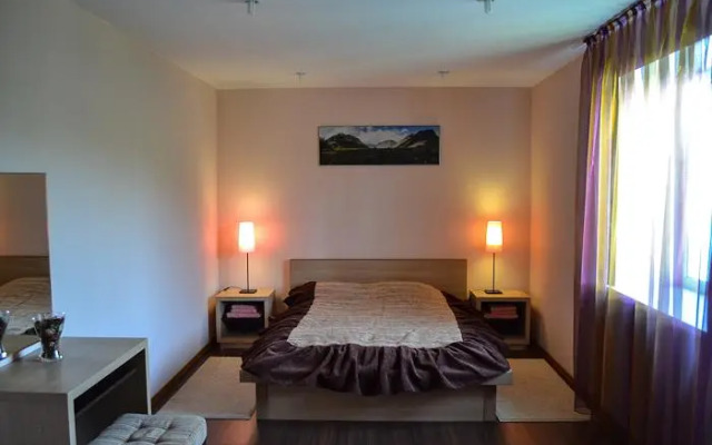 Altairest (Алтайрест) (бывш. Печки-Лавочки)