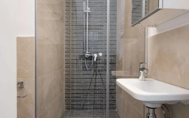 Stunning 3BR Apartment in Bucharest
