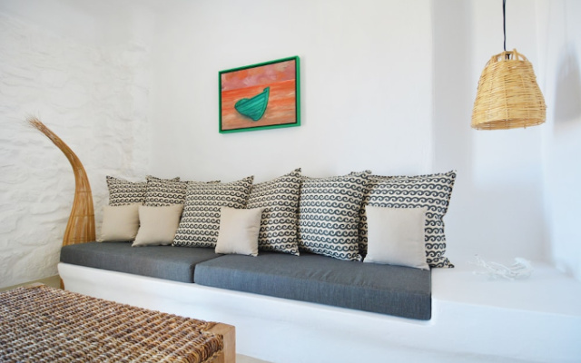 Sea Breeze Panormos