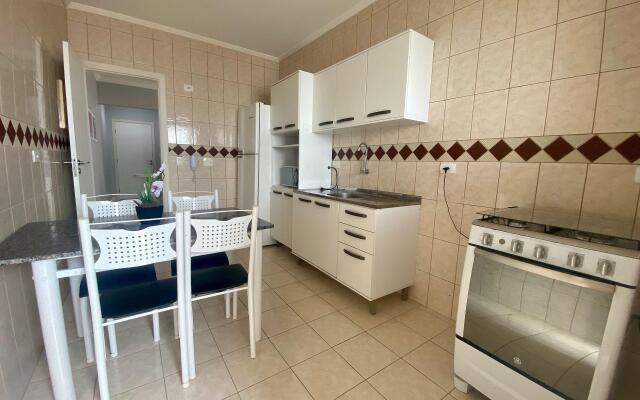 A072- Apto c/ Churrasqueira & Piscina | 30m Praia"