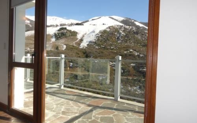 Club Del Cerro