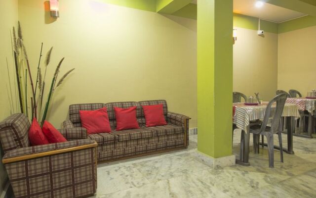 OYO 23591 Nightingale Residency