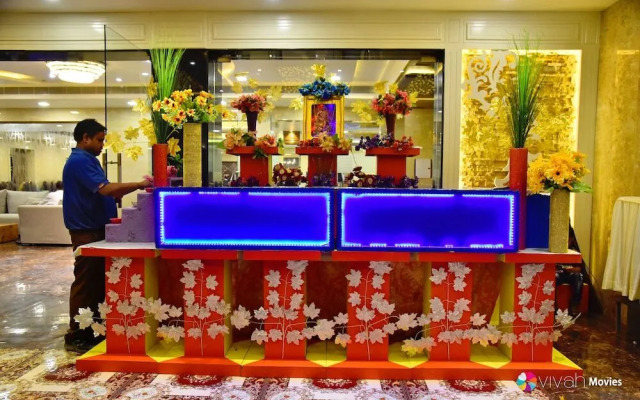 Hotel Arsh Palace