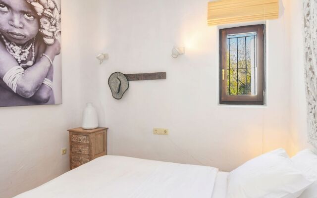 Beautiful Villa With Private Swimming Pool In Benissa