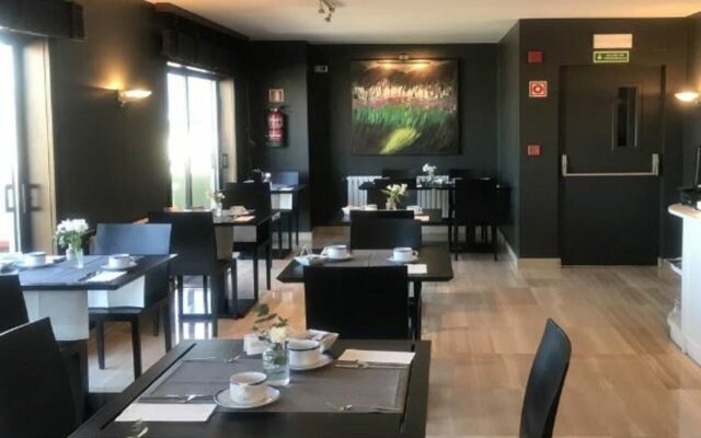 Maroa Hotel