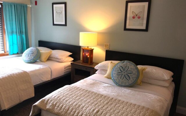 The Lighthouse Inn & Suites