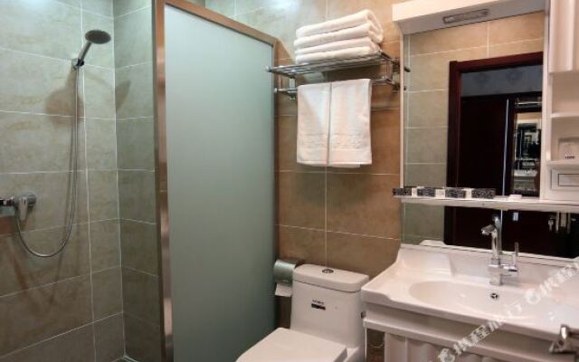 Hongren Business Hotel