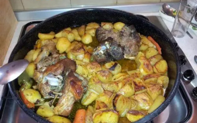 Apartment Summer Night Dream