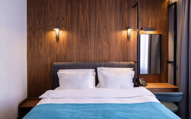 SQUARE by Margo Hotel