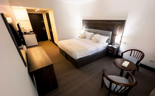 Petra castle Hotel
