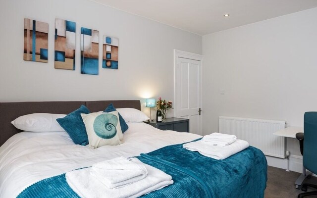 Orchard Garden Apartment