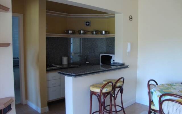 Golfinhos Apart Hotel