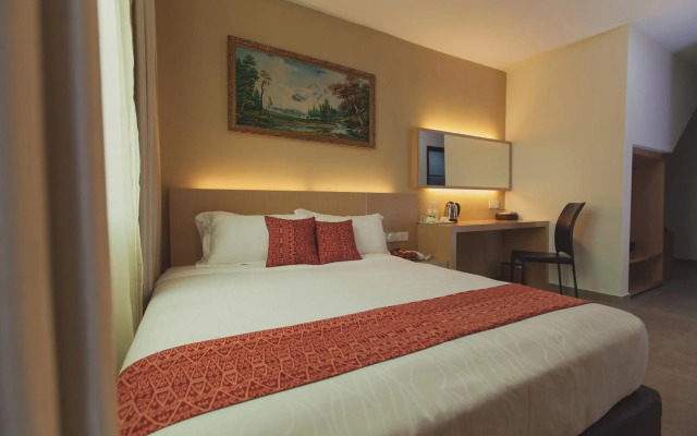 Paragon Lutong Hotel