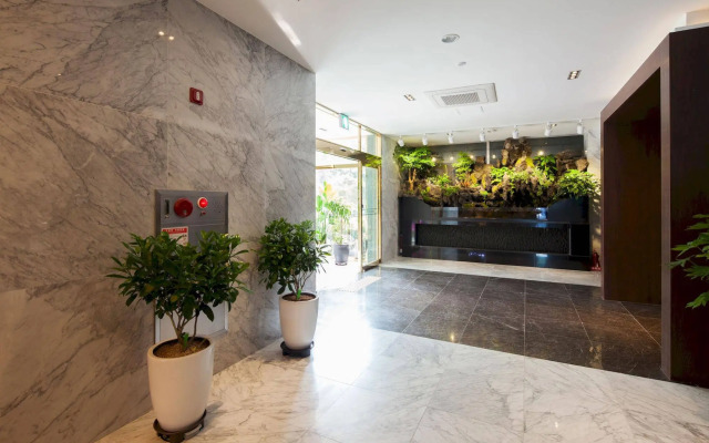Premiers Hotel