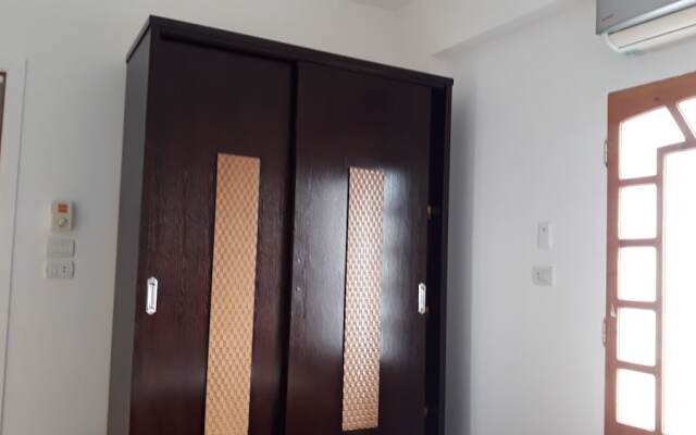 Hofni Palace Nile Niew