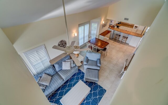 Beach Three Bedroom Villa by Redawning