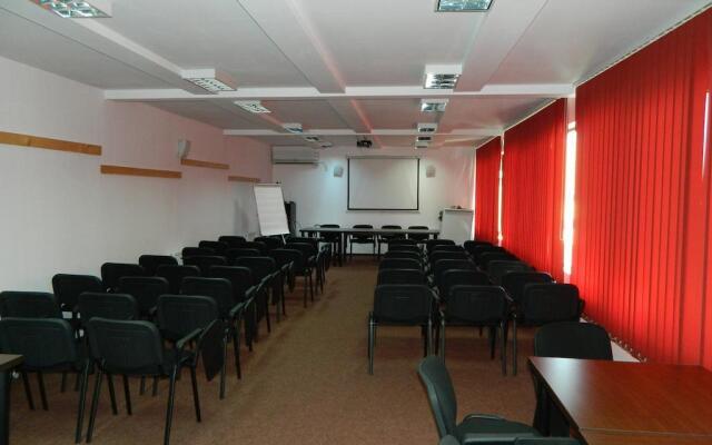 Hotel Razvan
