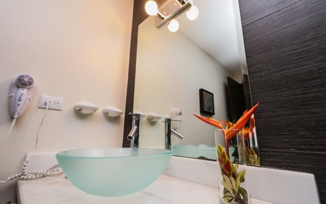 Simply Spectacular 5th Floor Ocean View