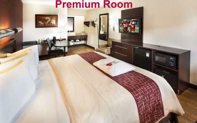 Red Roof Inn PLUS+ Chicago - Naperville