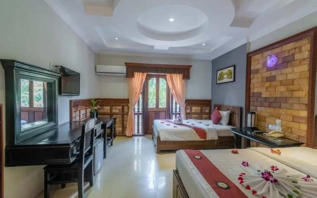 Kings Luxury Hotel