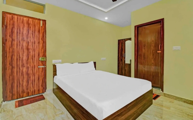 Collection O 79472 Royal Ruby Hotel