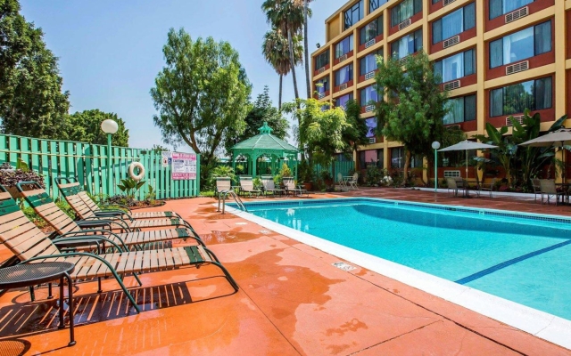 Quality Inn & Suites Montebello - Los Angeles