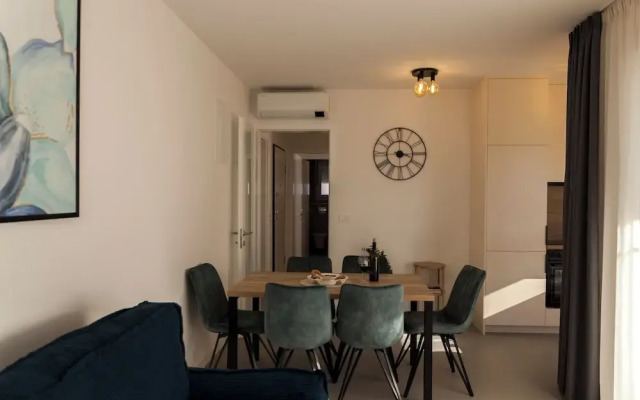 Smash 2 - Two-bedroom Apartments