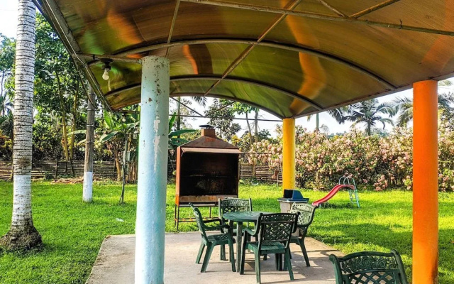 Puerto Quito Lodge - Las Iguanas