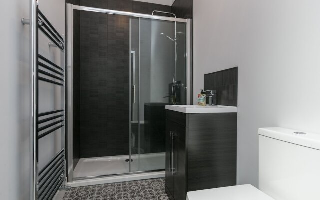 Holiday Rentals Ni-the Avenue Two