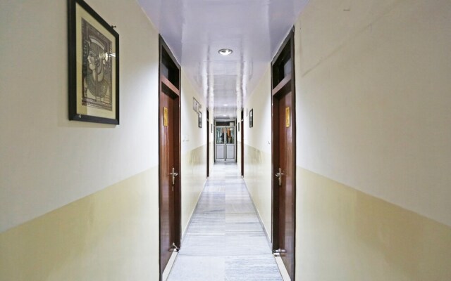 Hotel Fort by OYO Rooms