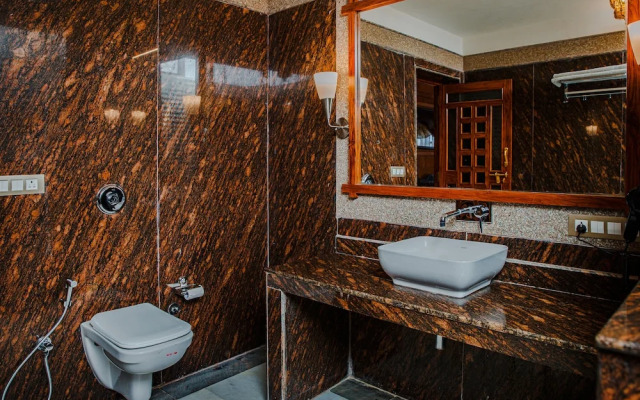 Vista Rooms at Patwa Haveli Road