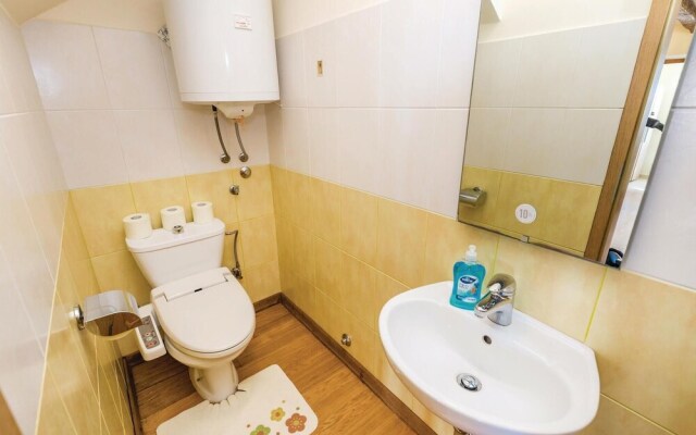 Beautiful Home in Kastav With Wifi and 3 Bedrooms
