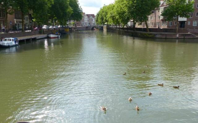 Bed & Breakfast -aan de Singel van Utrecht -