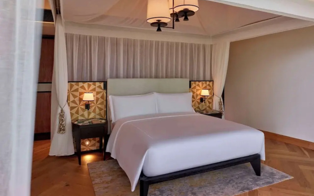 Waldorf Astoria Seychelles Platte Island